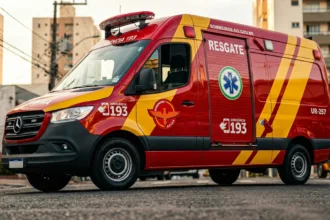 Queda de altura de dez metros deixa homem gravemente ferido em Goiânia
