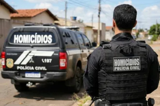 Suspeito de homicídio confessa crime à noiva e cancela casamento em Goiás