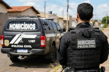 Suspeito de homicídio confessa crime à noiva e cancela casamento