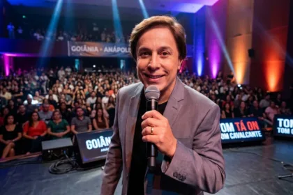 Tom Cavalcante traz novo show de humor e personagens clássicos para Goiás