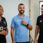 Três treinadores do futebol feminino disputam o prêmio de melhor técnico do ano