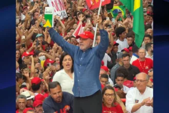 Urgente: PL de Flávio Bolsonaro emite nota e reconhece vitória de Lula