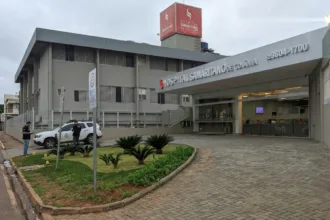 Vigilante esfaqueia e mata suspeito de furto durante invasão a hospital em Goiânia